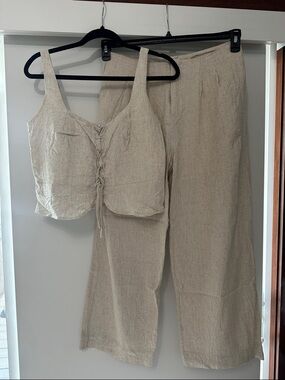 Lost + Wander Linen-Blend Wide Leg Pants with Ruched Crop Top in Natural